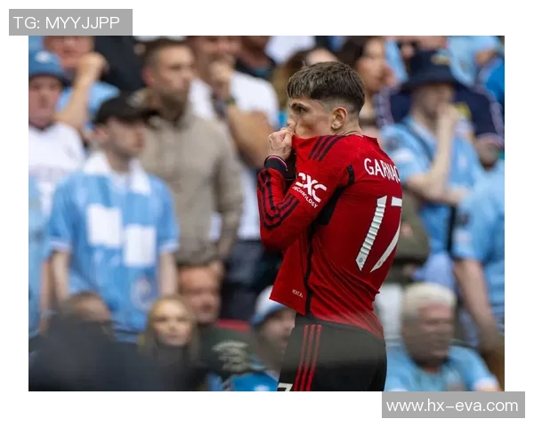 足总杯惊天逆转里昂6-2狂胜曼联争议判罚引发全场热议